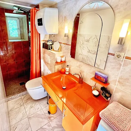 Bela Apartament *